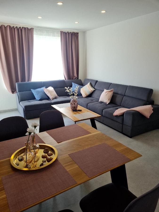Holiday Apartment Marijana Kaštela المظهر الخارجي الصورة